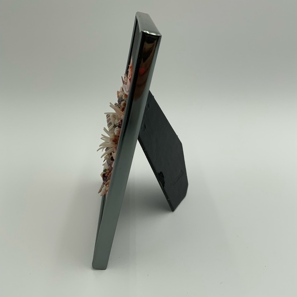 Handmade MCM Art Framed Floral Picture from SHELLS Seashells  7” X 5” - Picture 6 of 7